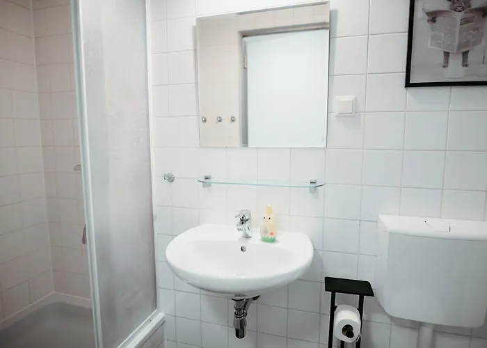 Schoenbrunn Gardens Apartment Vienna
